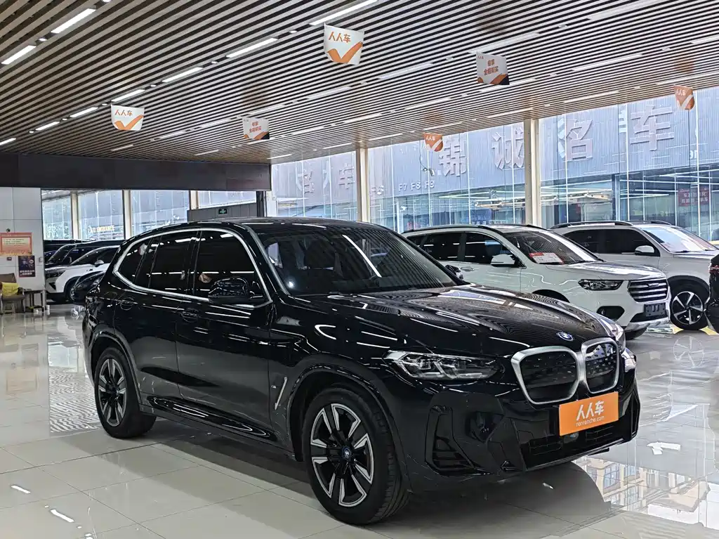 BMW iX3 2024 — фото 3