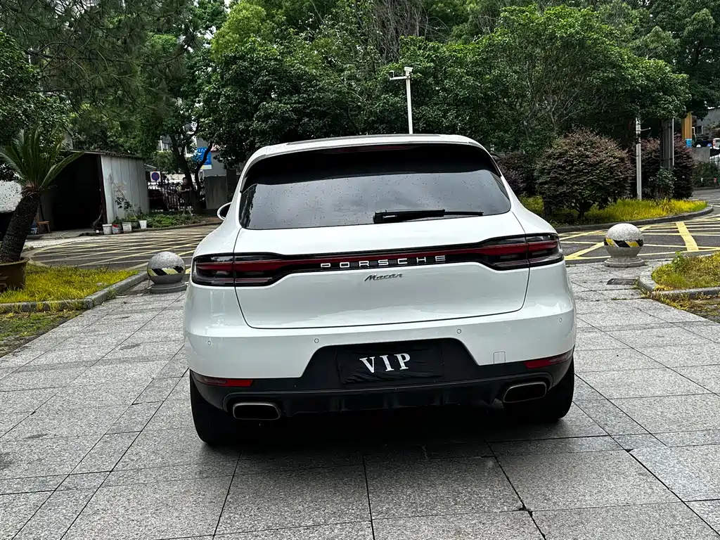 Porsche Macan 2020 — фото 15