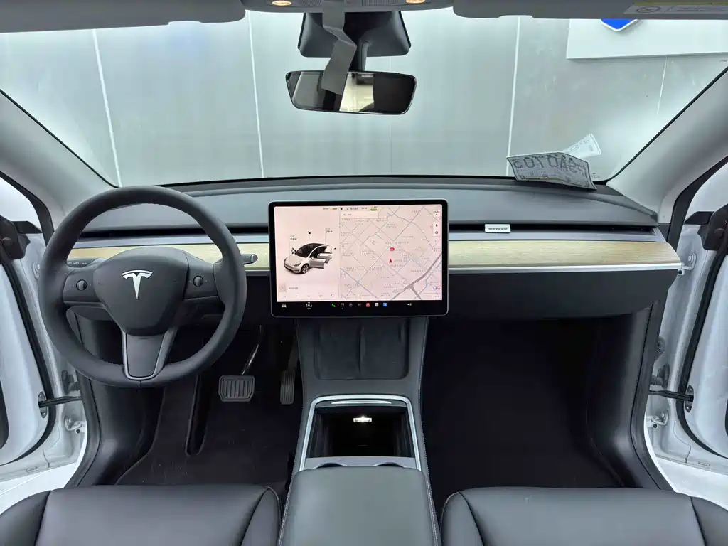 Tesla Model Y 2022 — фото 20