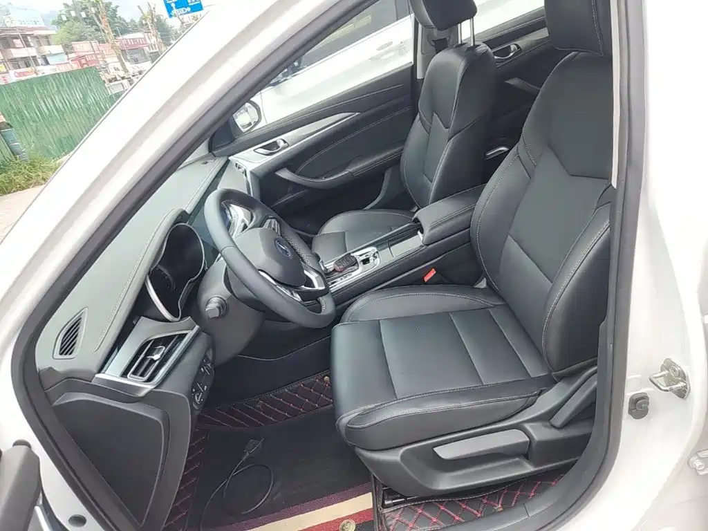 Changan Eado 2019 — фото 15