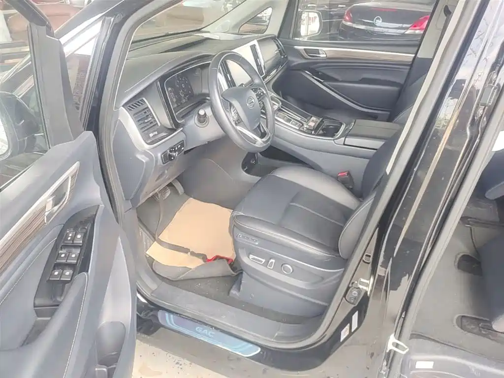 GAC Motor Trumpchi M8 2021 — фото 16