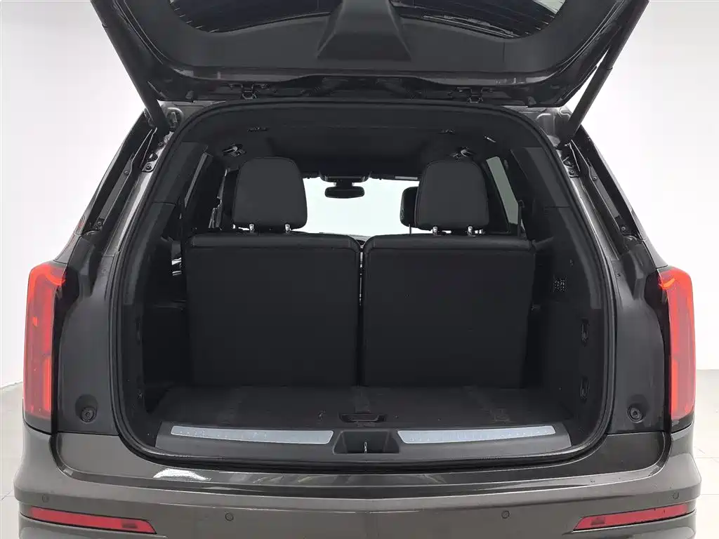 Cadillac XT6 2020 — фото 16