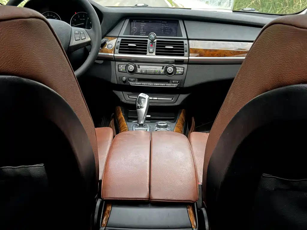 BMW X5 2013 — фото 11