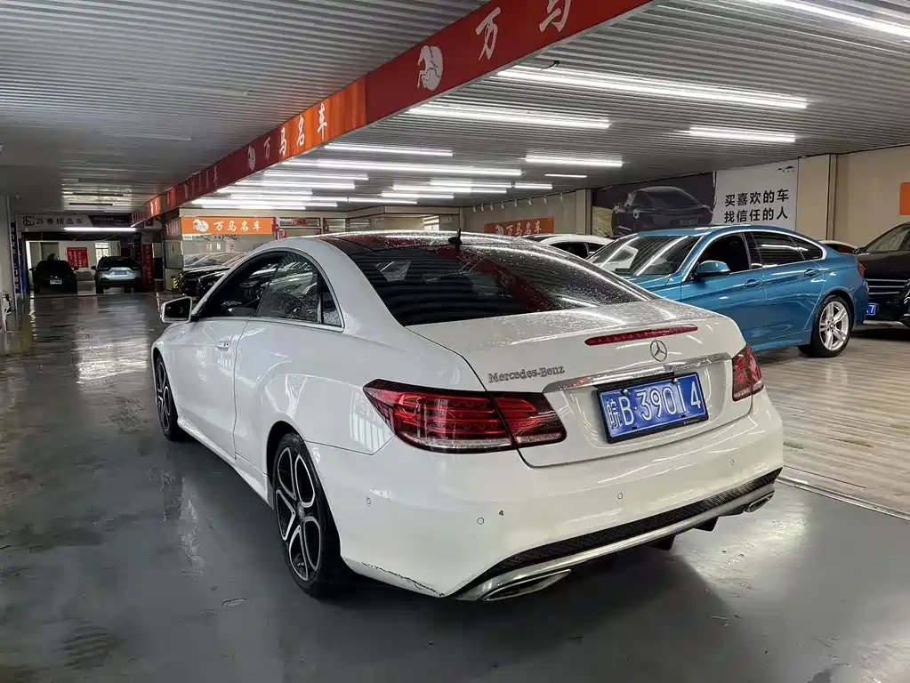 Mercedes-Benz E-Class 2015 — фото 11
