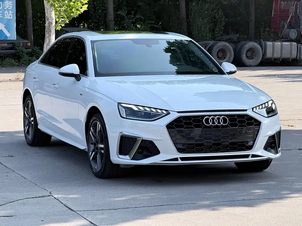 Audi A4L 2021