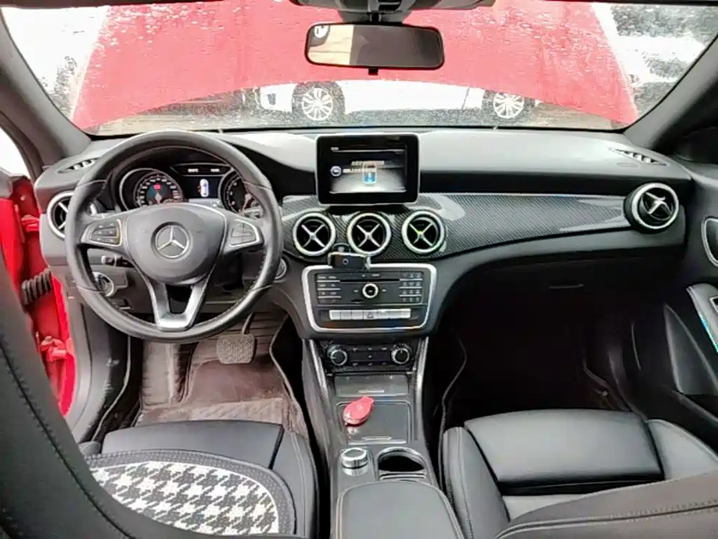 Mercedes-Benz CLA 2017 — фото 10