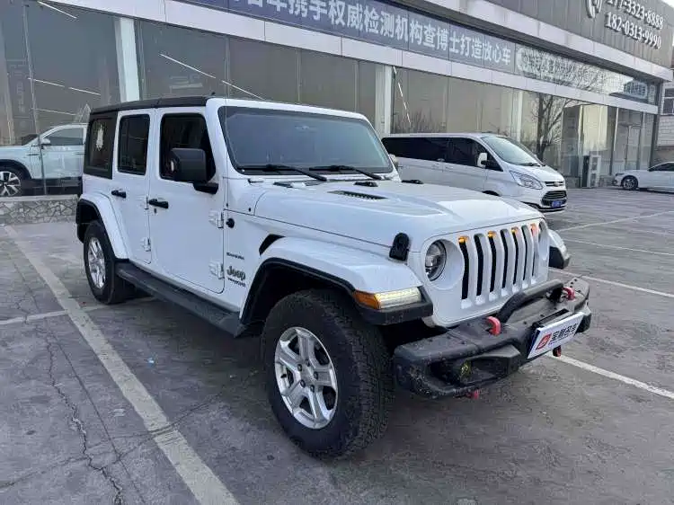 Jeep Wrangler 2020 — фото 7