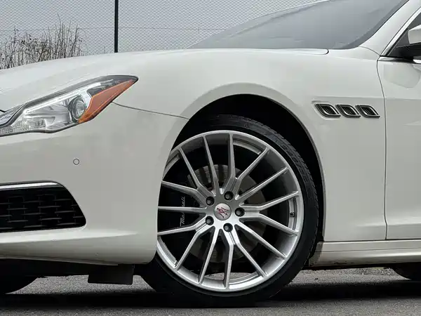Maserati Quattroporte 2015
