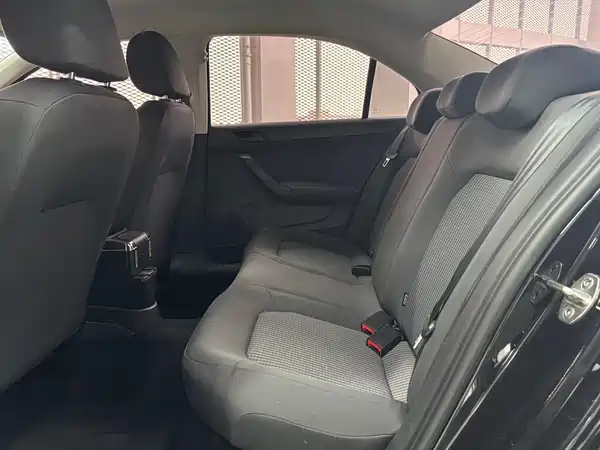 Volkswagen Santana 2016