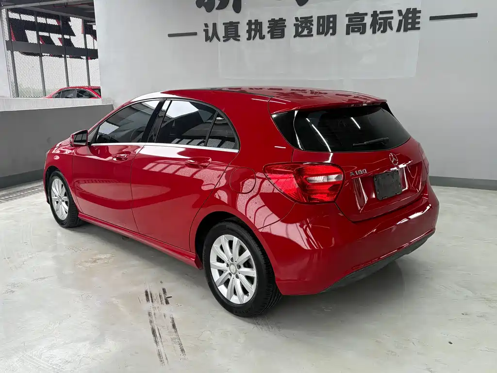 Mercedes-Benz A-Class 2013 — фото 14