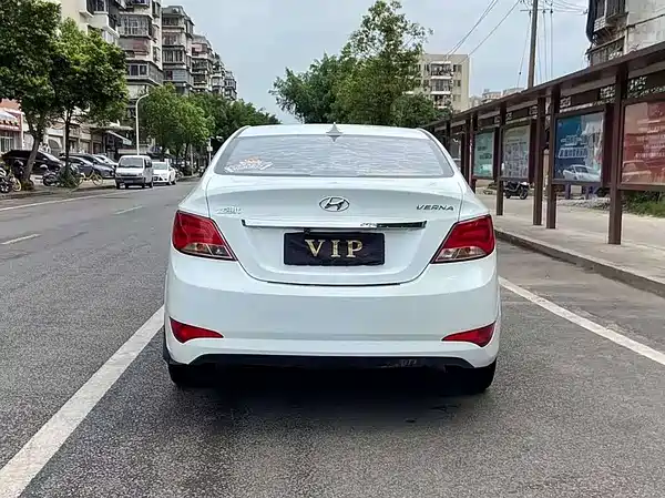 Hyundai Accent 2016
