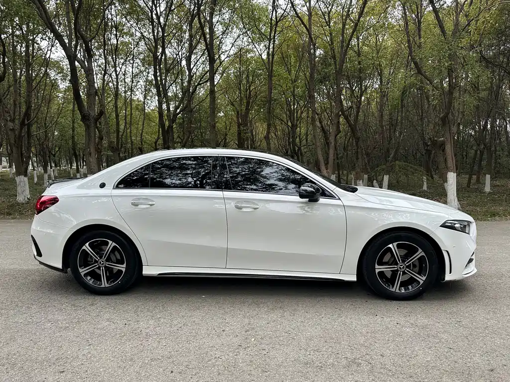 Mercedes-Benz A-Class 2023