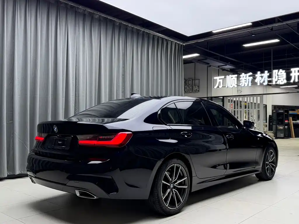 BMW 3 Series 2022