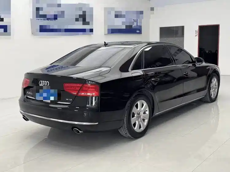 Audi A8 2013