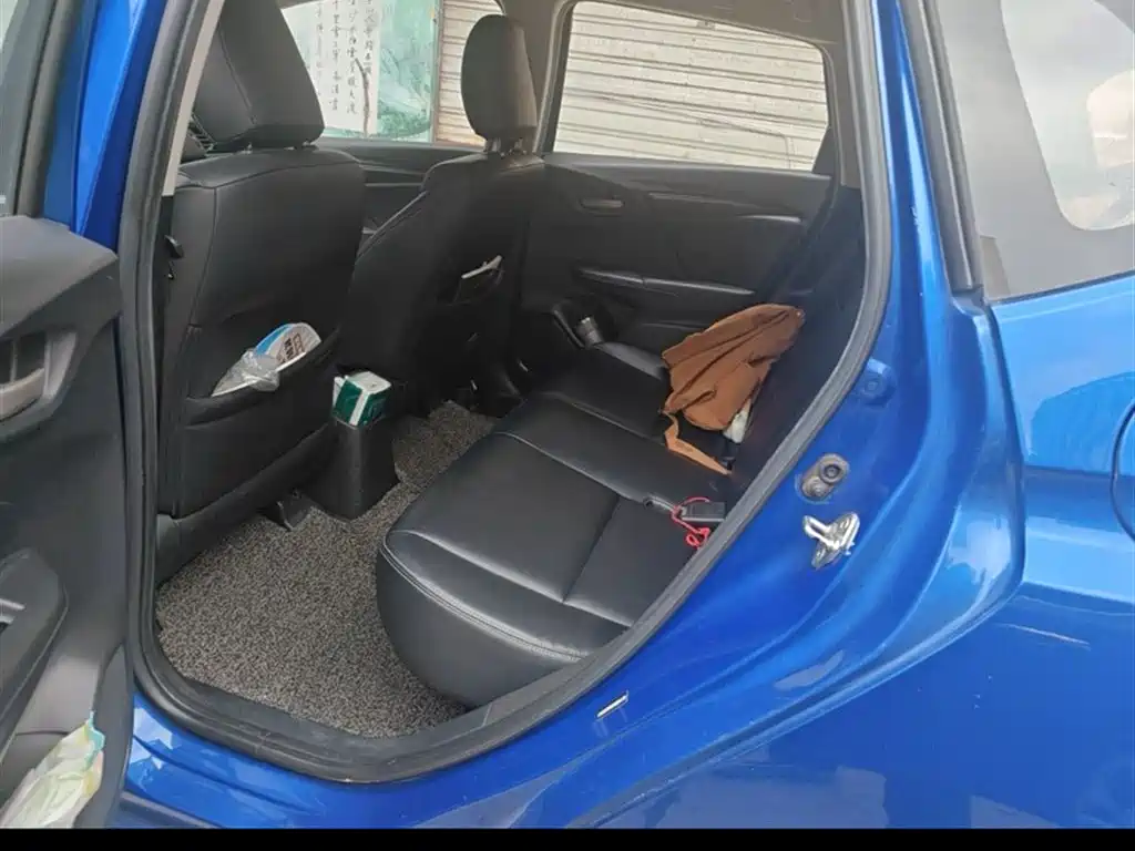 Honda Fit 2016 — фото 12