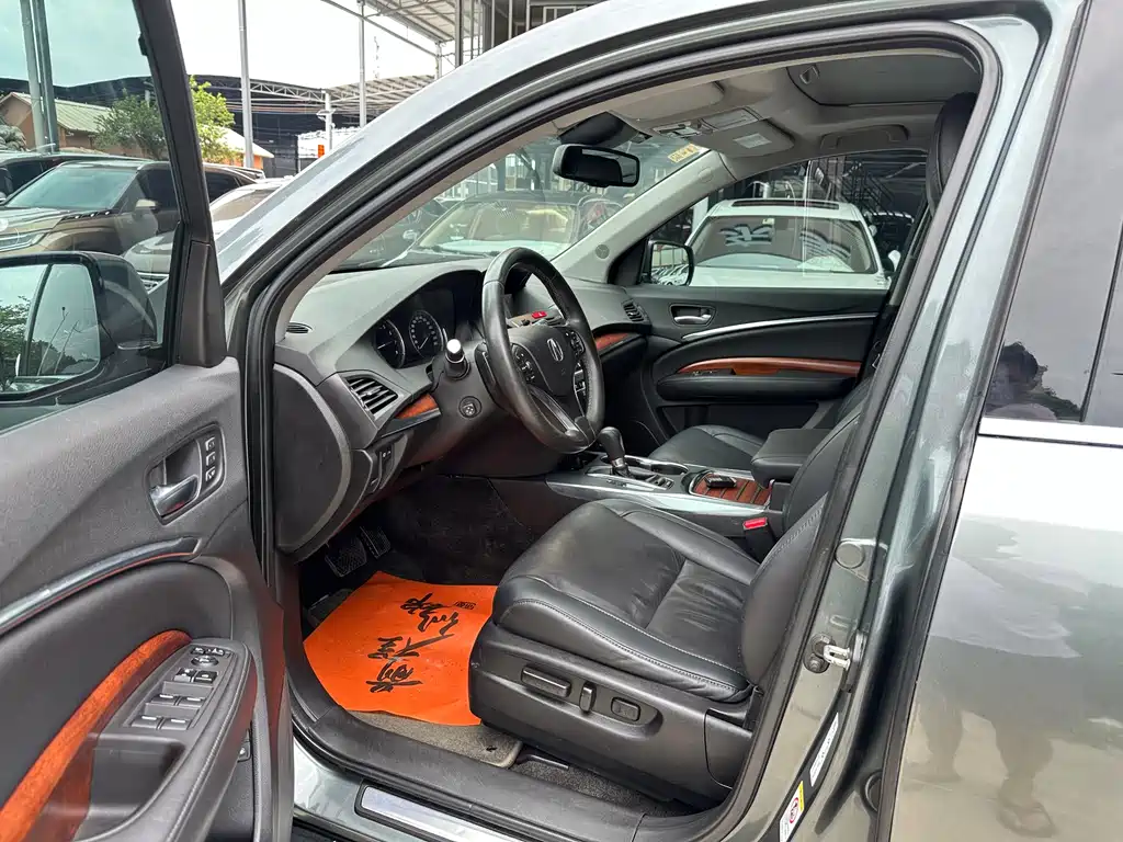 Acura MDX 2015 — фото 8