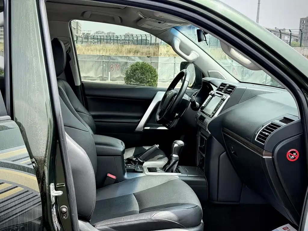 Toyota Prado 2019 — фото 14