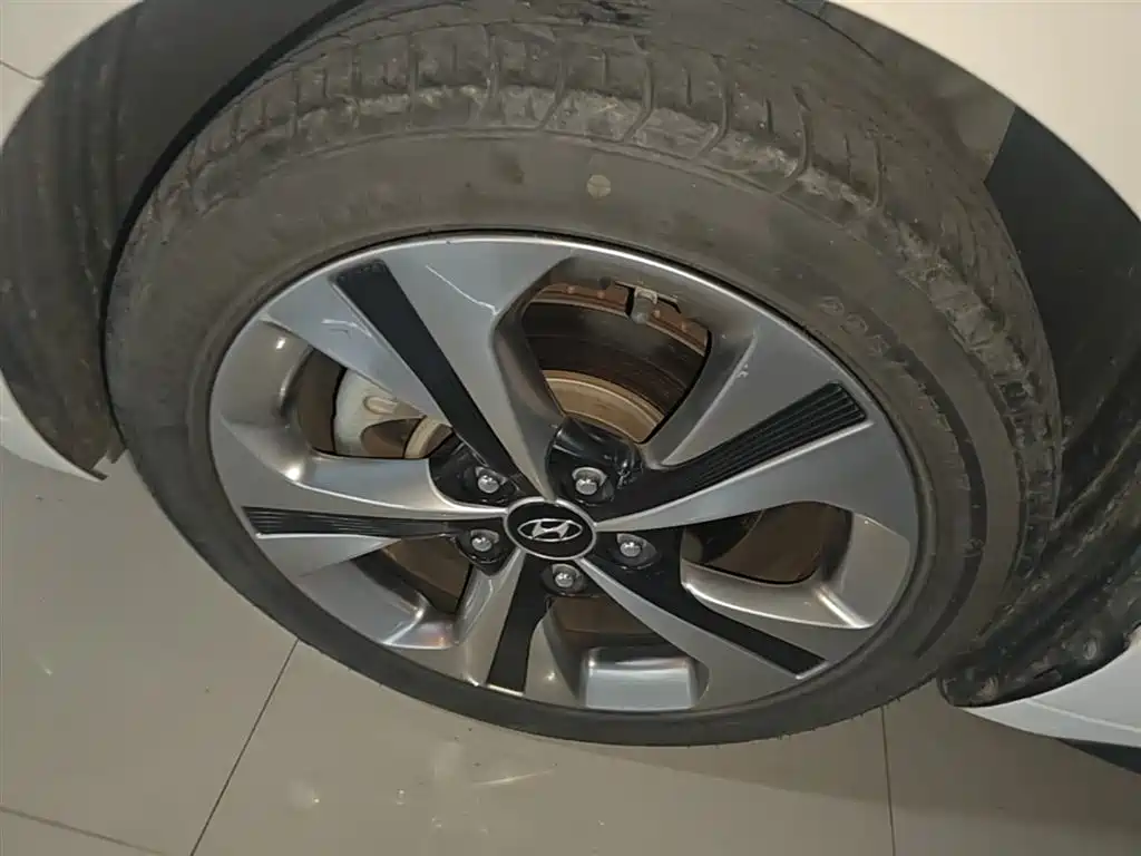 Hyundai Fista 2020 — фото 23