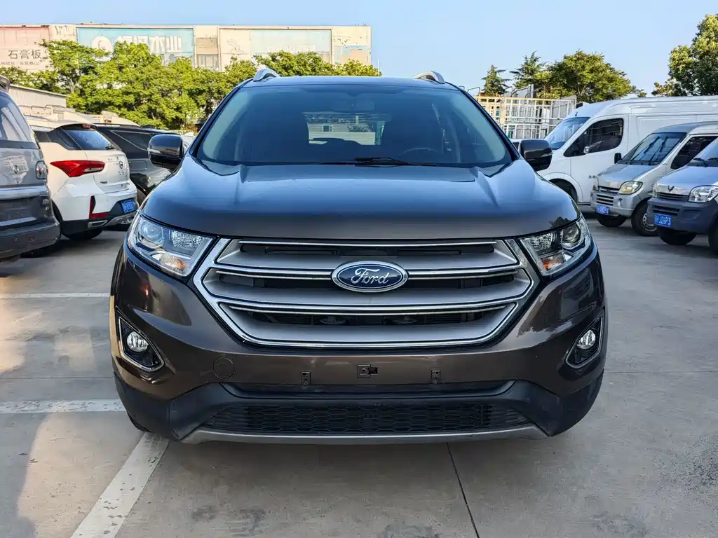 Ford Edge 2018 — фото 2