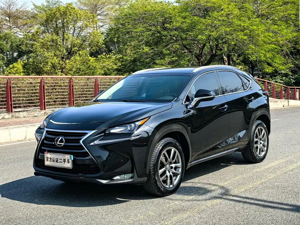 Lexus NX 2016 — фото 1