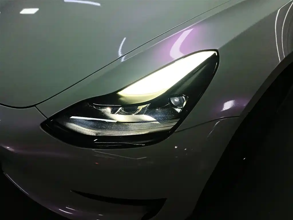 Tesla Model 3 2021 — фото 18