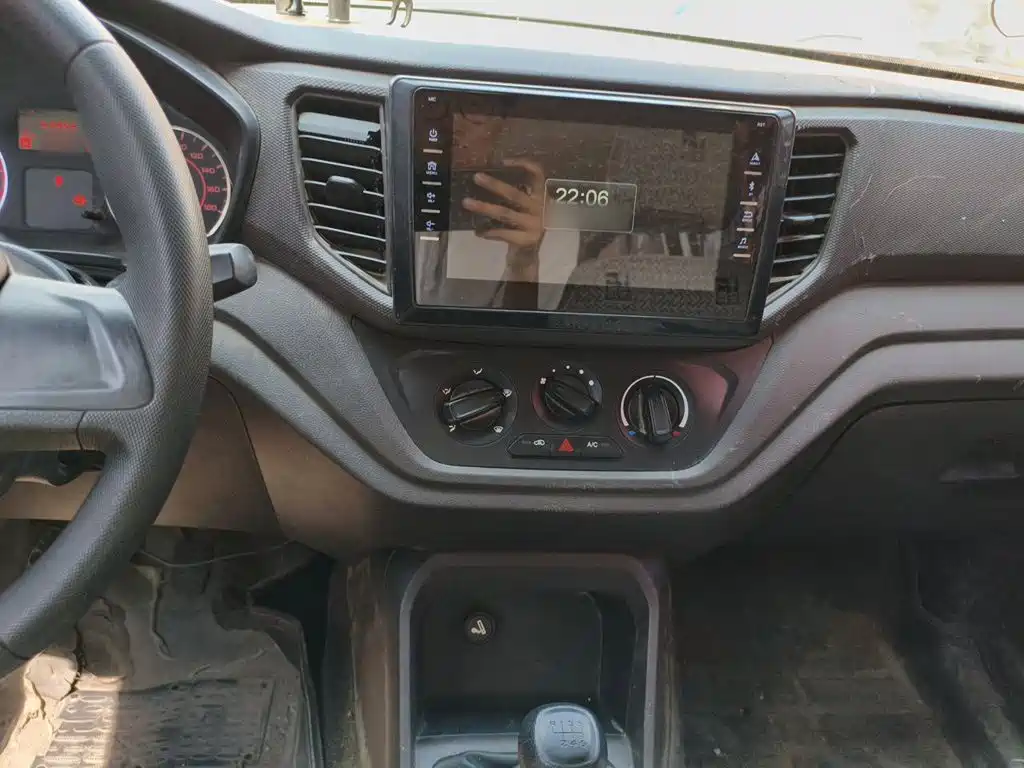 Wuling Hongguang V 2022