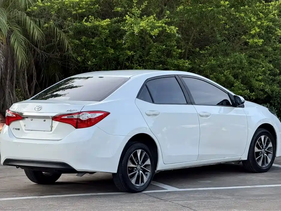 Toyota Levin 2015 — фото 5