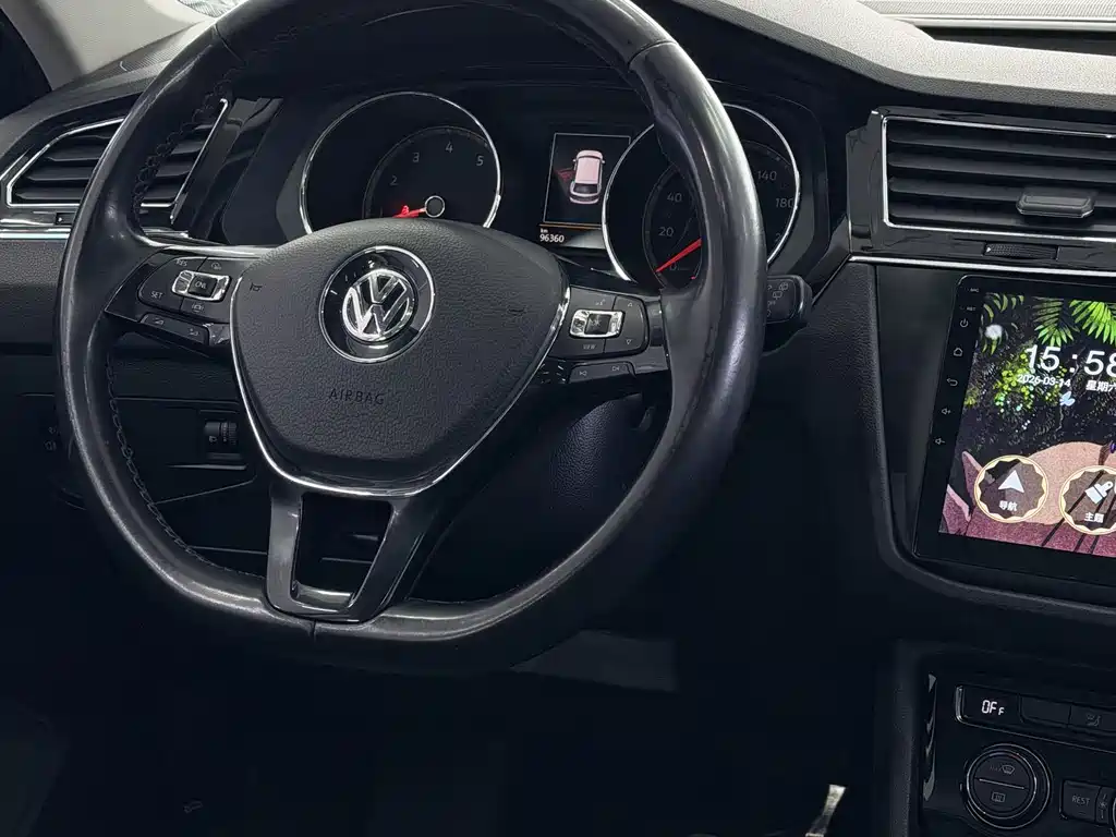 Volkswagen Tiguan L 2019 — фото 19
