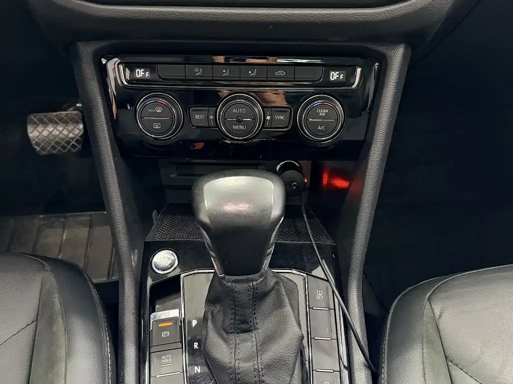 Volkswagen Tiguan L 2019 — фото 17