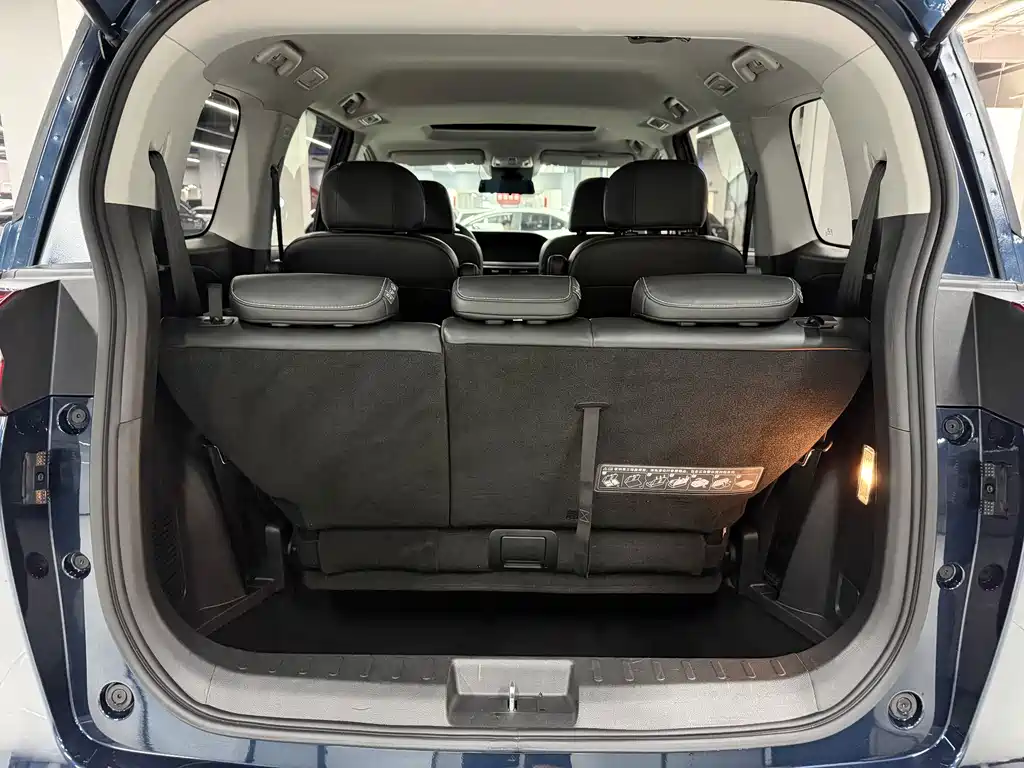 GAC Trumpchi M6 2022 — фото 10