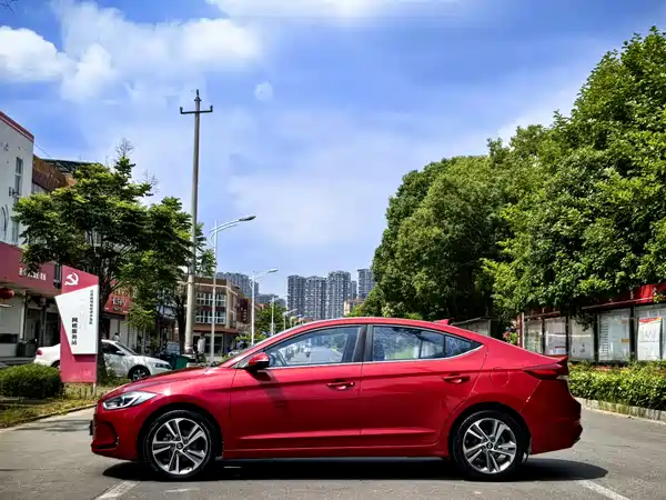 Hyundai Celesta 2016
