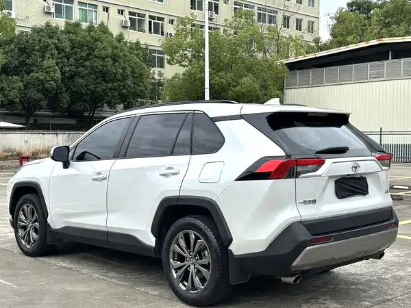 Toyota RAV4 2023