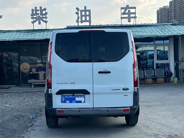 Ford Transit 2021