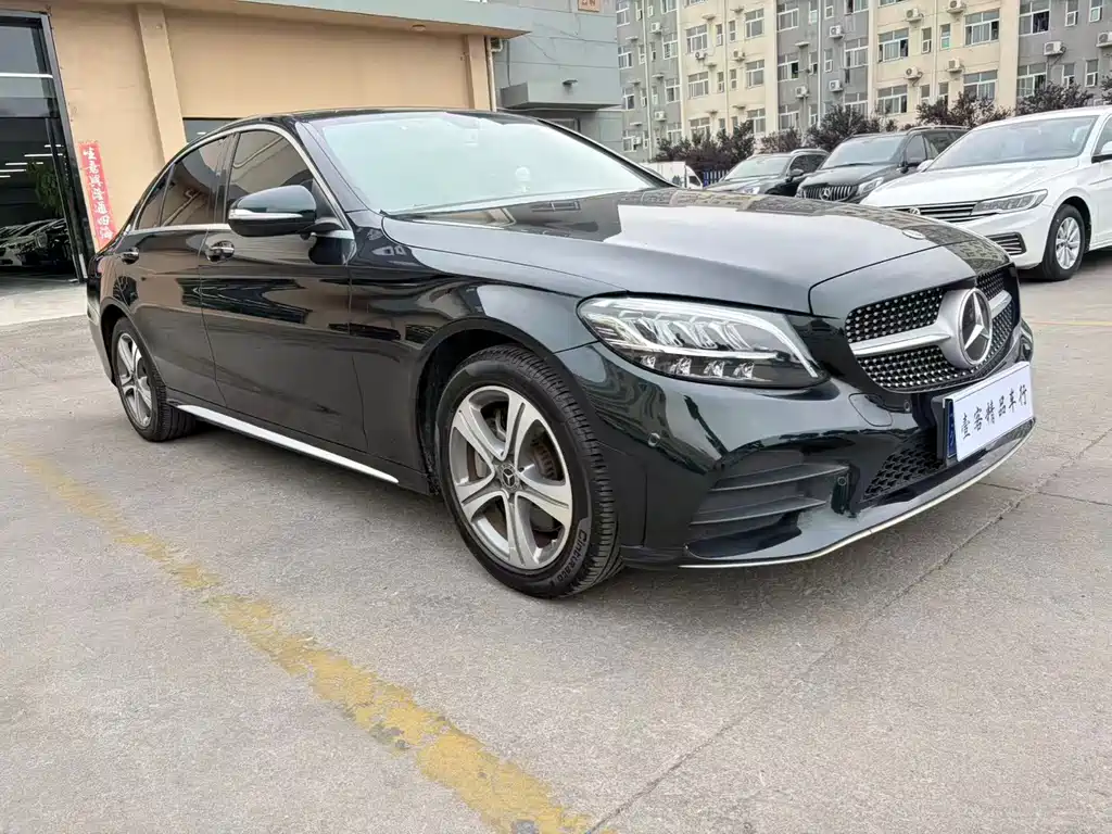 Mercedes-Benz C-Class 2020 — фото 1
