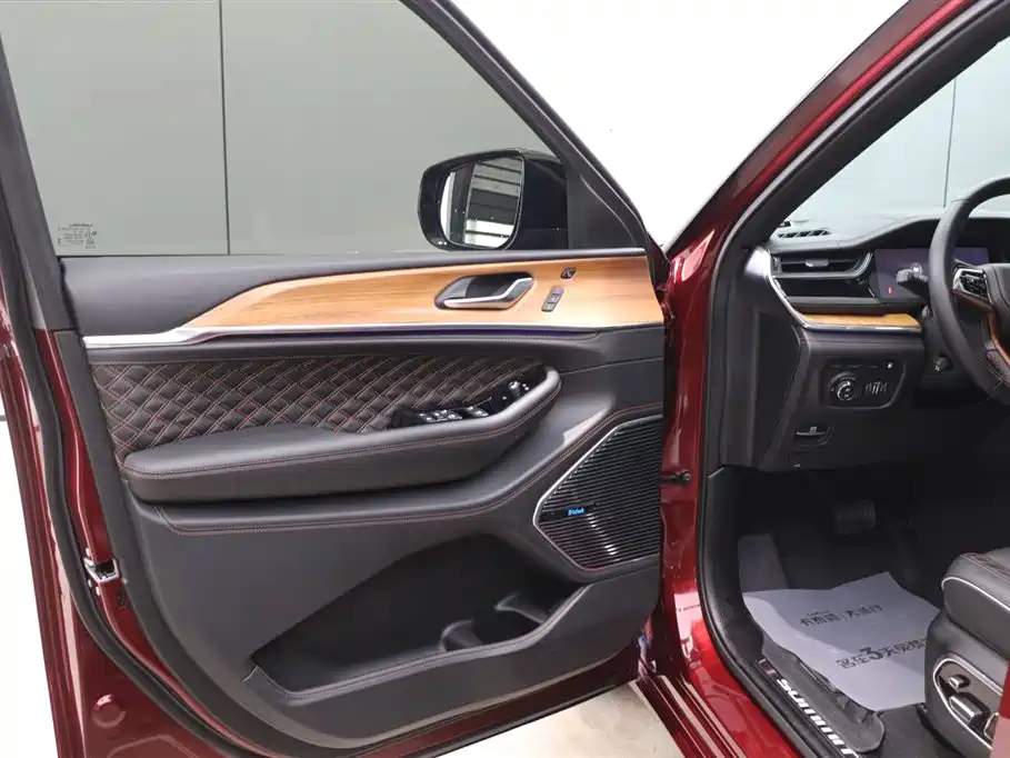 Jeep Grand Cherokee 4xe 2023 — фото 10