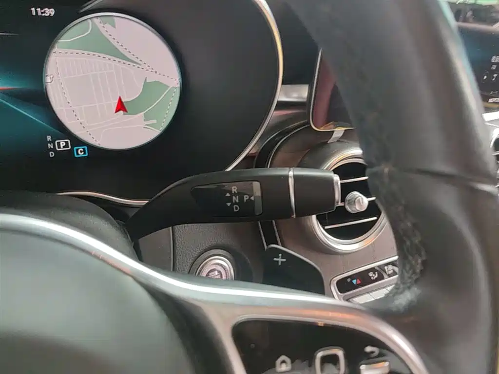 Mercedes-Benz GLC 2020 — фото 14