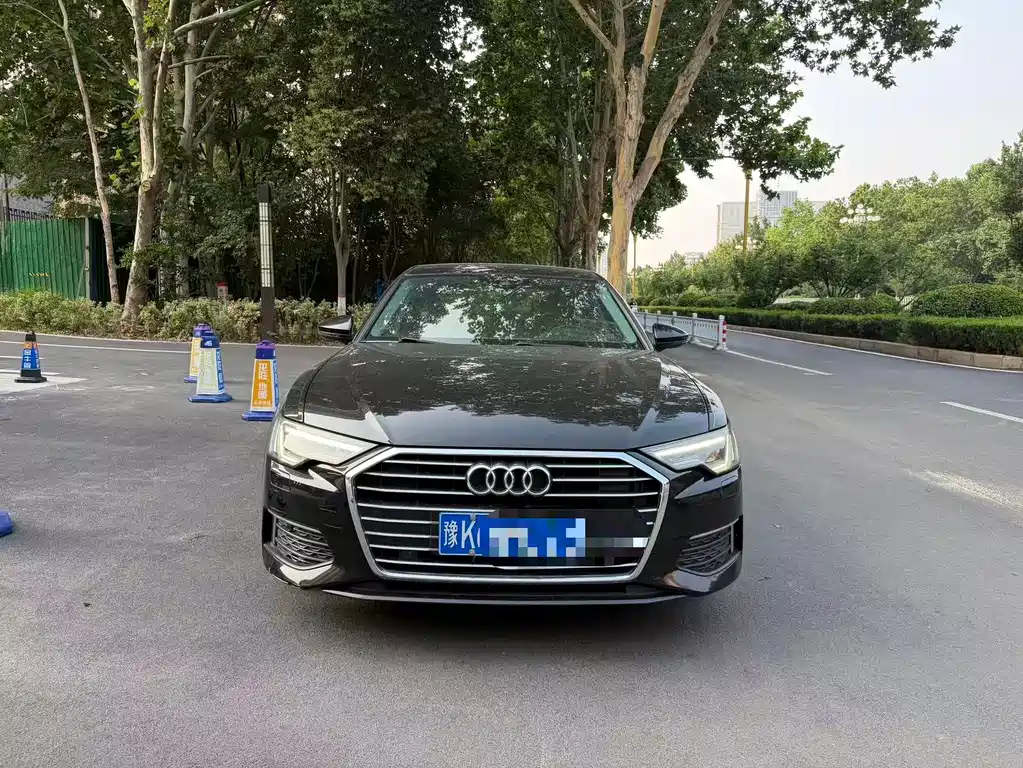 Audi A6L 2020