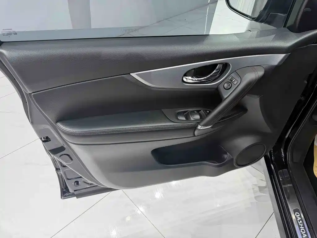Nissan Qashqai 2023 — фото 9