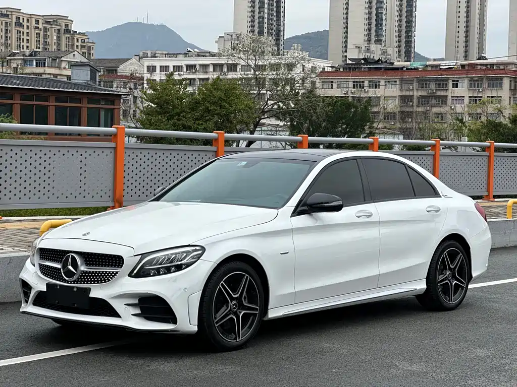 Mercedes-Benz C-Class 2021 — фото 1
