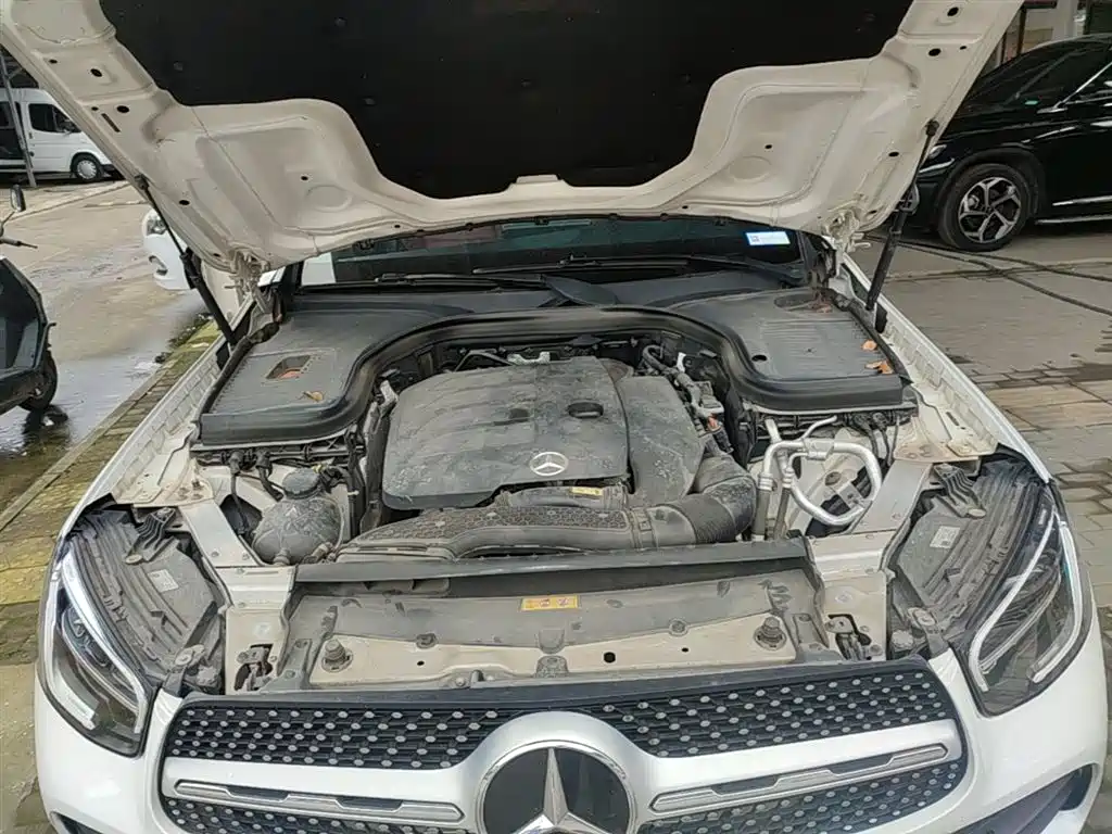 Mercedes-Benz GLC 2020 — фото 20