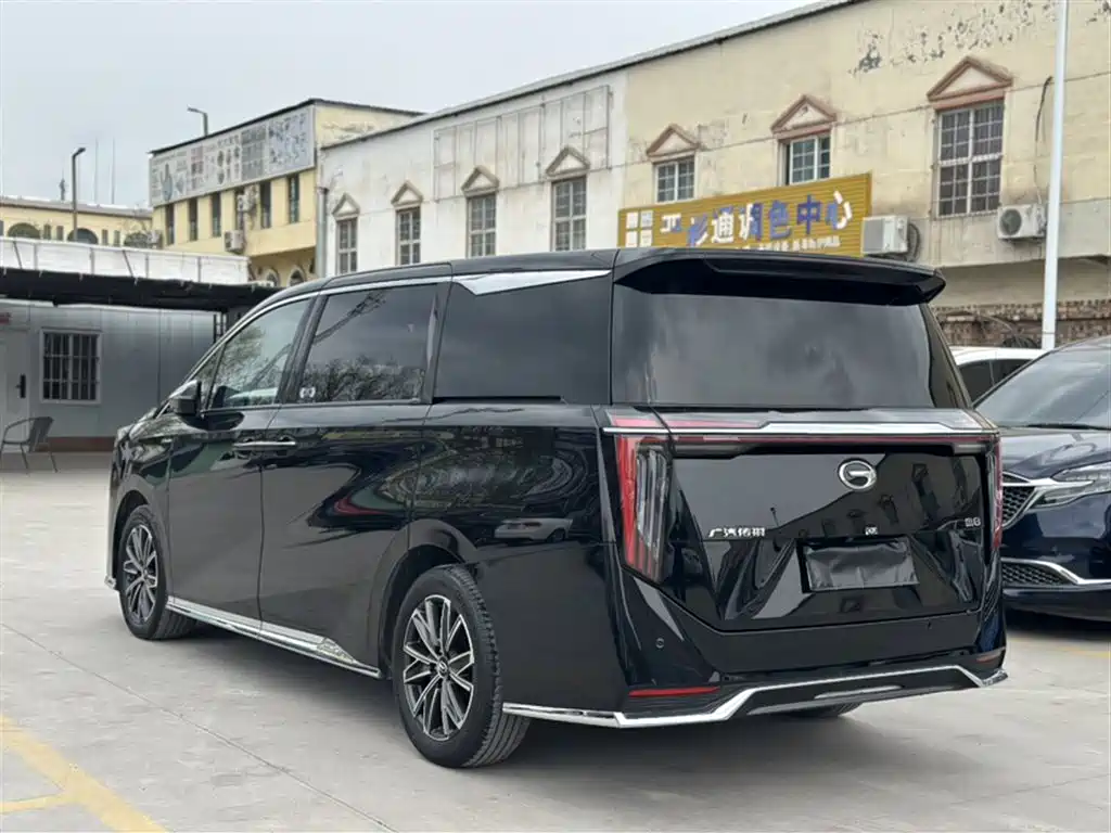 GAC Motor Trumpchi M8 2024 — фото 25