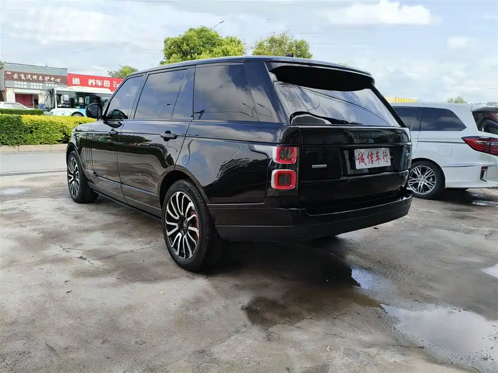 Land Rover Range Rover 2017 — фото 17