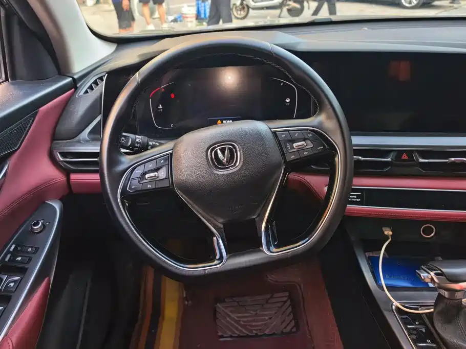 Changan CS75PLUS 2019 — фото 15