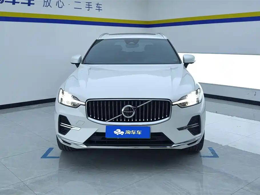 Volvo XC60 PHEV 2024 — фото 2
