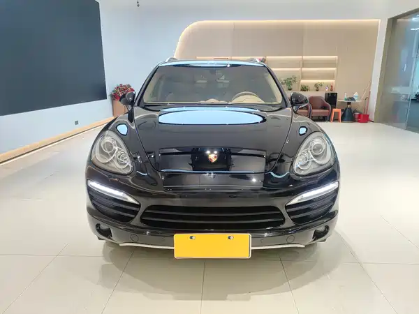 Porsche Cayenne 2011