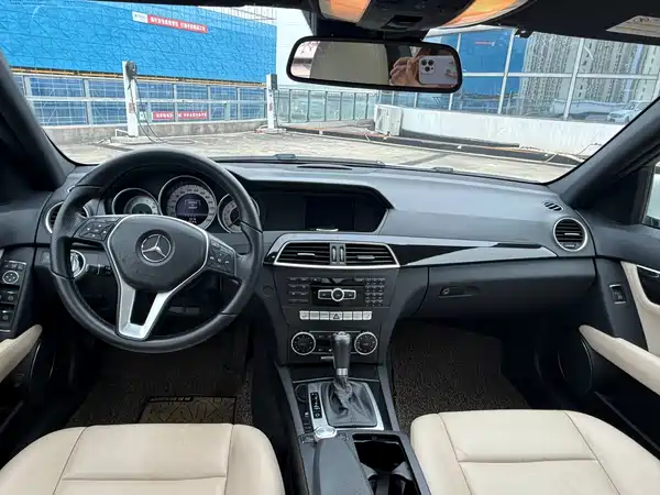 Mercedes-Benz C-Class 2013