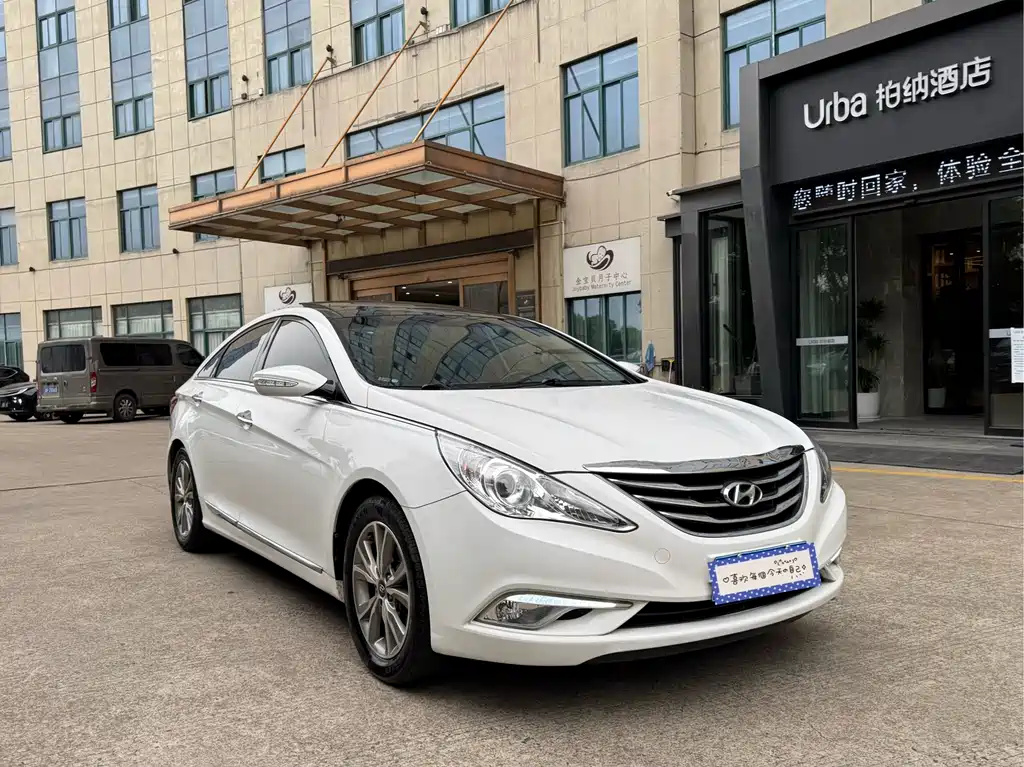 Hyundai Sonata 2015 — фото 8
