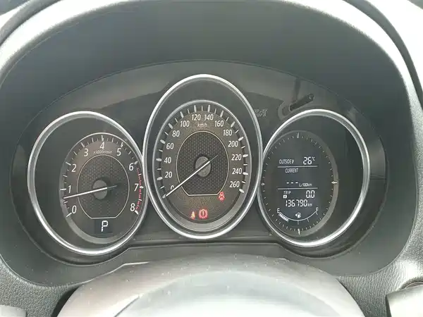 Mazda Atenza 2015