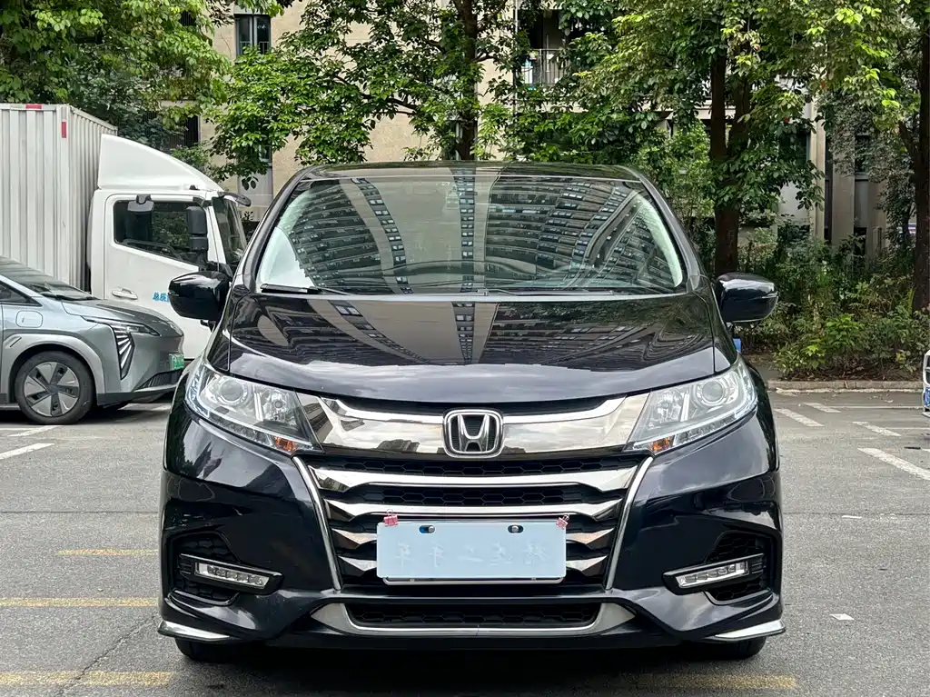 Honda Odyssey 2021 — фото 2