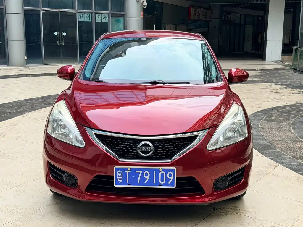 Nissan Tiida 2016